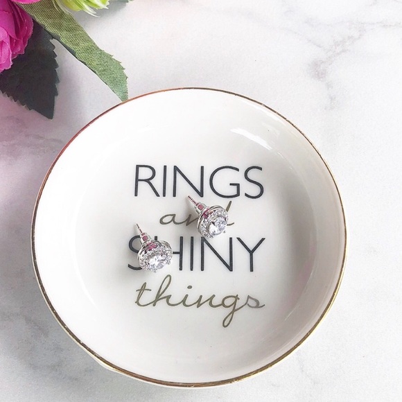 Crystal  stud earrings - Picture 2 of 8